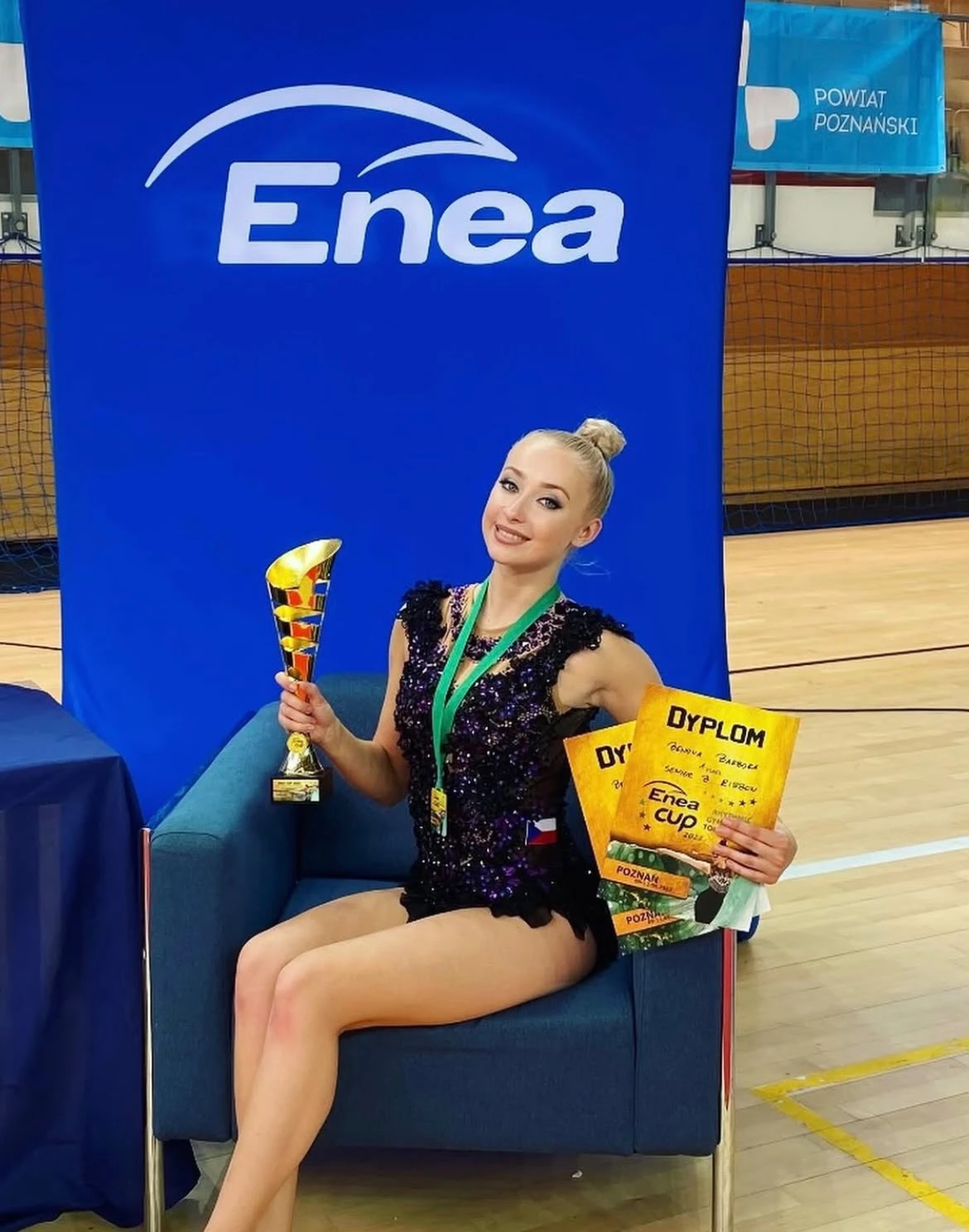 Barbora Benová na závodech moderní gymnastiky